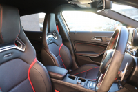 AMG GLA GLA45 AMG 4MATIC Edition1　特別仕様車 専用ｴｱﾛﾊﾟｰﾂ  専用ｻｲﾄﾞﾃﾞｶｰﾙ ﾚｰﾀﾞｰｾｰﾌﾃｨPKG AMGﾊﾟﾌｫｰﾏﾝｽｼｰﾄ AMGﾊﾟﾌｫｰﾏﾝｽｽﾃｱ ﾒﾓﾘｰ機能付ﾊﾟﾜｰｼｰﾄ ｼｰﾄﾋｰﾀｰ 純正ﾅﾋﾞ地ﾃﾞｼﾞ Bﾓﾆﾀｰ 電動Rｹﾞｰﾄ ｷｾﾉﾝﾍｯﾄﾞ PTS AMG20AW　2年保証