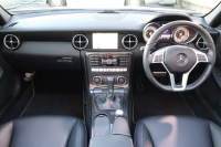 メルセデスベンツ SLKクラス SLK200 ｶｰﾎﾞﾝﾙｯｸｴﾃﾞｨｼｮﾝ　限定100台 AMGｽﾎﾟｰﾂPKG ﾚｰﾀﾞｰｾｰﾌﾃｨPKG 1ｵｰﾅｰ ﾏｼﾞｯｸｽｶｲｺﾝﾄﾛｰﾙﾊﾞﾘｵR 専用ﾅｯﾊﾟ革ｼｰﾄ ｼｰﾄﾋｰﾀｰ 純正ﾅﾋﾞ地ﾃﾞｼﾞ ECOｽﾄｯﾌﾟ ｷｾﾉﾝﾍｯﾄﾞ ｶｰﾎﾞﾝｲﾝﾃﾘｱ AMG18AW　2年保証