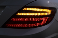 メルセデスベンツ SLKクラス SLK200 ｶｰﾎﾞﾝﾙｯｸｴﾃﾞｨｼｮﾝ　限定100台 AMGｽﾎﾟｰﾂPKG ﾚｰﾀﾞｰｾｰﾌﾃｨPKG 1ｵｰﾅｰ ﾏｼﾞｯｸｽｶｲｺﾝﾄﾛｰﾙﾊﾞﾘｵR 専用ﾅｯﾊﾟ革ｼｰﾄ ｼｰﾄﾋｰﾀｰ 純正ﾅﾋﾞ地ﾃﾞｼﾞ ECOｽﾄｯﾌﾟ ｷｾﾉﾝﾍｯﾄﾞ ｶｰﾎﾞﾝｲﾝﾃﾘｱ AMG18AW　2年保証