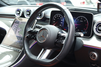 メルセデスベンツ Cクラス C220d ｽﾃｰｼｮﾝﾜｺﾞﾝ AVG　ﾚｻﾞｰｴｸｽｸﾙｰｼﾌﾞPKG AMGﾗｲﾝPKG ﾍﾞｰｼｯｸPKG ﾚｰﾀﾞｰｾｰﾌﾃｨPKG 1ｵｰﾅｰ ﾊﾟﾉﾗﾏSR 茶革 ｼｰﾄﾋｰﾀｰ 純正ﾅﾋﾞ地ﾃﾞｼﾞ MBUX ARﾅﾋﾞ 360度ｶﾒﾗ  PTS HUD  AMG18ｲﾝﾁAW　2年保証