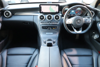 メルセデスベンツ Cクラス C200 ｽﾃｰｼｮﾝﾜｺﾞﾝ ﾛｰﾚｳｽED ｽﾎﾟｰﾂﾌﾟﾗｽPKG 　後期型 AMGｽﾀｲﾘﾝｸﾞPKG ﾚｰﾀﾞｰｾｰﾌﾃｨPKG 黒革 ｼｰﾄﾋｰﾀｰ 純正10.25ｲﾝﾁﾅﾋﾞ地ﾃﾞｼﾞ ｺｯｸﾋﾟｯﾄDisp AppleCarPlay Bﾓﾆﾀｰ 電動Rｹﾞｰﾄ ﾌｯﾄﾄﾗﾝｸOP HUD AMG18ｲﾝﾁAW　2年保証