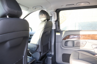 メルセデスベンツ Vクラス V220d AVG ｴｸｽﾄﾗﾛﾝｸﾞ　ｱﾊﾞﾝｷﾞｬﾙﾄﾞﾗｲﾝ ﾚｰﾀﾞｰｾｰﾌﾃｨPKG 1ｵｰﾅｰ 黒革ｼｰﾄ  ｼｰﾄﾋｰﾀ 純正ﾅﾋﾞ地ﾃﾞｼﾞ 360度ｶﾒﾗ Burmesterｻﾗｳﾝﾄﾞ 電動Rｹﾞｰﾄ 電動ﾃﾞｭｱﾙｽﾗｲﾄﾞﾄﾞｱ ｶﾛｯﾂｪﾘｱ製ﾌﾘｯﾌﾟﾀﾞｳﾝﾓﾆﾀｰ  純正18ｲﾝﾁAW　2年保証