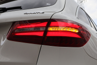 メルセデスベンツ GLC GLC220d 4MATIC ｽﾎﾟｰﾂ(本革仕様)　AMGｽﾀｲﾘﾝｸﾞPKG ｴｱﾊﾞﾗﾝｽPKG ﾚｰﾀﾞｰｾｰﾌﾃｨPKG  ﾊﾟﾉﾗﾐｯｸSR 黒革ｼｰﾄ ｼｰﾄﾋｰﾀｰ ｷｰﾚｽGO 純正ﾅﾋﾞ地ﾃﾞｼﾞ 360度ｶﾒﾗｼｽﾃﾑ Burmester  電動Rｹﾞｰﾄ ﾌｯﾄﾄﾗﾝｸOP LEDﾍｯﾄﾞﾗｲﾄ PTS AMG19ｲﾝﾁAW　2年保証