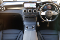 メルセデスベンツ GLCクーペ GLC300 4MATIC ｸｰﾍﾟ AMGﾗｲﾝ　後期型 ﾚｻﾞｰｴｸｽｸﾙｰｼﾌﾞPKG ﾚｰﾀﾞｰｾｰﾌﾃｨPKG ｴｱﾊﾞﾗﾝｽPKG 1ｵｰﾅｰ ｶﾞﾗｽSR 黒革 ｼｰﾄﾋｰﾀ ﾍﾞﾝﾁﾚｰﾀ 純正10.25ｲﾝﾁﾅﾋﾞ地ﾃﾞｼﾞ ｺｯｸﾋﾟｯﾄDisp 360°ｶﾒﾗ Burmester 電動Rｹﾞｰﾄ HUD AMG20ｲﾝﾁAW　2年保証