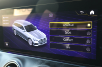 メルセデスベンツ Eクラス E200 ｽﾃｰｼｮﾝﾜｺﾞﾝｽﾎﾟｰﾂ（BSG搭載ﾓﾃﾞﾙ）　後期型 AMGﾗｲﾝｲﾝﾃﾘｱPKG ｴｸｽｸﾙｰｼﾌﾞPKG ﾚｰﾀﾞｰｾｰﾌﾃｨPKG 黒ﾅｯﾊﾟ革 ｼｰﾄﾋｰﾀ MBUX 純正ﾅﾋﾞ地ﾃﾞｼﾞ AppleCarPlay 360°ｶﾒﾗ Burmester ﾌｯﾄﾄﾗﾝｸOP ﾜｲﾔﾚｽﾁｬｰｼﾞﾝｸﾞ HUD PTS AMG19ｲﾝﾁAW　2年保証