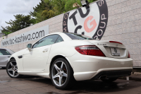 メルセデスベンツ SLKクラス SLK200 ｶｰﾎﾞﾝﾙｯｸｴﾃﾞｨｼｮﾝ　限定100台 AMGｽﾎﾟｰﾂPKG ﾚｰﾀﾞｰｾｰﾌﾃｨPKG ﾏｼﾞｯｸｽｶｲｺﾝﾄﾛｰﾙﾊﾞﾘｵR 専用ﾅｯﾊﾟ革ｼｰﾄ ｼｰﾄﾋｰﾀｰ 純正ﾅﾋﾞ地ﾃﾞｼﾞ ECOｽﾄｯﾌﾟ ｷｾﾉﾝﾍｯﾄﾞ ｶｰﾎﾞﾝｲﾝﾃﾘｱ AMG18AW　2年保証