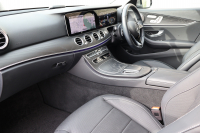 メルセデスベンツ Eクラス E220d 4MATIC ｵｰﾙﾃﾚｲﾝ　後期型 ｴｸｽｸﾙｰｼﾌﾞPKG ｴﾅｼﾞｬｲｼﾞﾝｸﾞPKG ﾚｰﾀﾞｰｾｰﾌﾃｨPKG ﾊﾟﾉﾗﾏSR ﾌﾞﾗｯｸ革 ｼｰﾄﾋｰﾀ ﾍﾞﾝﾁﾚｰﾀ MBUX AR12.3ｲﾝﾁﾅﾋﾞ地ﾃﾞｼﾞ Burmester ﾜｲﾔﾚｽﾁｬｰｼﾞﾝｸﾞ HUD ｴｱｻｽ 純正19ｲﾝﾁAW　2年保証