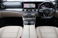 AMG Eクラス E43 4MATIC ｽﾃｰｼｮﾝﾜｺﾞﾝ　ｴｸｽｸﾙｰｼﾌﾞPKG ﾚｰﾀﾞｰｾｰﾌﾃｨPKG ｴｱﾊﾞﾗﾝｽPKG ﾍﾞｰｼﾞｭﾅｯﾊﾟ革 ｼｰﾄﾋｰﾀｰ ﾍﾞﾝﾁﾚｰﾀｰ 純正12.3ｲﾝﾁﾅﾋﾞ地ﾃﾞｼﾞ 360°ｶﾒﾗ Burmesterｻﾗｳﾝﾄﾞ Applecarplay Android Auto ﾌｯﾄﾄﾗﾝｸOP ﾏﾙﾁﾋﾞｰﾑLED AMG20AW　2年保証