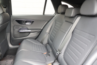 メルセデスベンツ Cクラス C200 ｽﾃｰｼｮﾝﾜｺﾞﾝ AVG(ISG搭載ﾓﾃﾞﾙ)　ﾚｻﾞｰｴｸｽｸﾙｰｼﾌﾞPKG ﾄﾞﾗｲﾊﾞｰｽﾞPKG AMGﾗｲﾝPKG ﾍﾞｰｼｯｸPKG ﾚｰﾀﾞｰｾｰﾌﾃｨPKG 1ｵｰﾅｰ ﾊﾟﾉﾗﾏSR 黒革 ｼｰﾄﾋｰﾀｰ  MBUX ARﾅﾋﾞ地ﾃﾞｼﾞ 360度ｶﾒﾗ  HUD  ﾘｱｱｸｽﾙｽﾃｱﾘﾝｸﾞ AMG18ｲﾝﾁAW　新車保証