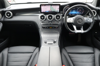 AMG GLC GLC43 4MATIC　後期 ﾚｻﾞｰｴｸｽｸﾙｰｼﾌﾞPKG ﾚｰﾀﾞｰｾｰﾌﾃｨPKG ｴｱﾊﾞﾗﾝｽPKG 1ｵｰﾅｰ ﾊﾟﾉﾗﾏSR 黒革ｼｰﾄ ｼｰﾄﾋｰﾀ ﾍﾞﾝﾁﾚｰﾀ MBUX 純正10.25ｲﾝﾁﾅﾋﾞ地ﾃﾞｼﾞ ｺｯｸﾋﾟｯﾄDisp 360°ｶﾒﾗ Burmester PTS 電動Rｹﾞｰﾄ HUD AMG20ｲﾝﾁAW　2年保証