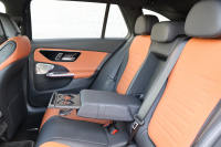 AMG Cクラス C43 4MATIC ｽﾃｰｼｮﾝﾜｺﾞﾝ (BSG搭載ﾓﾃﾞﾙ)　ﾚｻﾞｰｴｸｽｸﾙｰｼﾌﾞPKG ﾚｰﾀﾞｰｾｰﾌﾃｨPKG ﾊﾟﾉﾗﾏSR ｼｴﾅﾌﾞﾗｳﾝ/ﾌﾞﾗｯｸ革 ｼｰﾄﾋｰﾀｰ  ﾍﾞﾝﾁﾚｰﾀｰ MBUX ARﾅﾋﾞ地ﾃﾞｼﾞ AppleCarPlay Burmester 360度ｶﾒﾗ  HUD  ﾘｱｱｸｽﾙｽﾃｱﾘﾝｸﾞ AMG19ｲﾝﾁAW　新車保証