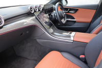 AMG Cクラス C43 4MATIC ｽﾃｰｼｮﾝﾜｺﾞﾝ (BSG搭載ﾓﾃﾞﾙ)　ﾚｻﾞｰｴｸｽｸﾙｰｼﾌﾞPKG ﾚｰﾀﾞｰｾｰﾌﾃｨPKG ﾊﾟﾉﾗﾏSR ｼｴﾅﾌﾞﾗｳﾝ/ﾌﾞﾗｯｸ革 ｼｰﾄﾋｰﾀｰ  ﾍﾞﾝﾁﾚｰﾀｰ MBUX ARﾅﾋﾞ地ﾃﾞｼﾞ AppleCarPlay Burmester 360度ｶﾒﾗ  HUD  ﾘｱｱｸｽﾙｽﾃｱﾘﾝｸﾞ AMG19ｲﾝﾁAW　新車保証