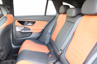 AMG Cクラス C43 4MATIC ｽﾃｰｼｮﾝﾜｺﾞﾝ (BSG搭載ﾓﾃﾞﾙ)　ﾚｻﾞｰｴｸｽｸﾙｰｼﾌﾞPKG ﾚｰﾀﾞｰｾｰﾌﾃｨPKG ﾊﾟﾉﾗﾏSR ｼｴﾅﾌﾞﾗｳﾝ/ﾌﾞﾗｯｸ革 ｼｰﾄﾋｰﾀｰ  ﾍﾞﾝﾁﾚｰﾀｰ MBUX ARﾅﾋﾞ地ﾃﾞｼﾞ AppleCarPlay Burmester 360度ｶﾒﾗ  HUD  ﾘｱｱｸｽﾙｽﾃｱﾘﾝｸﾞ AMG19ｲﾝﾁAW　新車保証